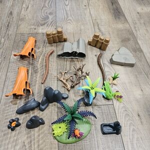 Playmobil Lot Rocks Plants Jungle Misc